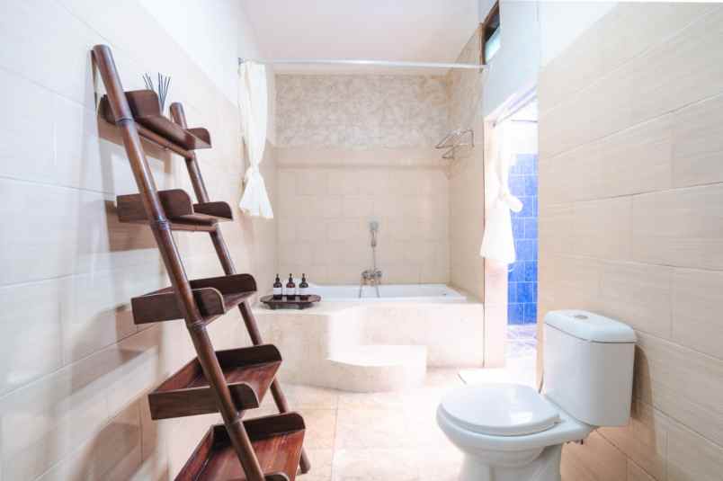 beautiful villa for rent sanur bali