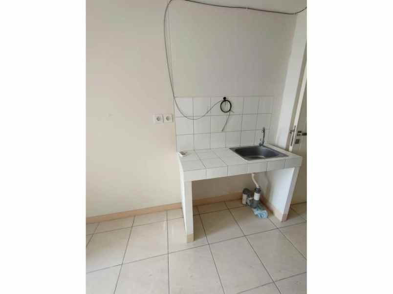 dijual apartemen apartemen springlake