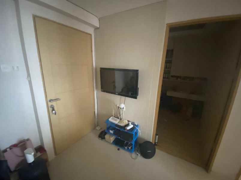 dijual apartemen educity harvard