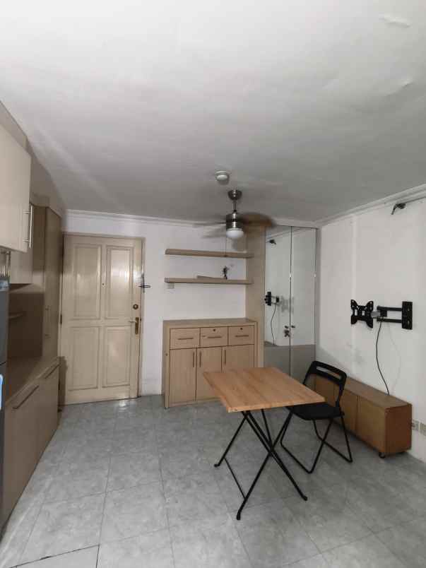 dijual apartemen jalan bulevar utara kelapa