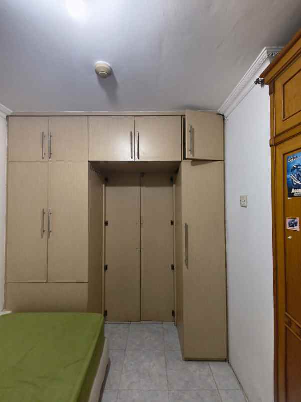 dijual apartemen jalan bulevar utara kelapa