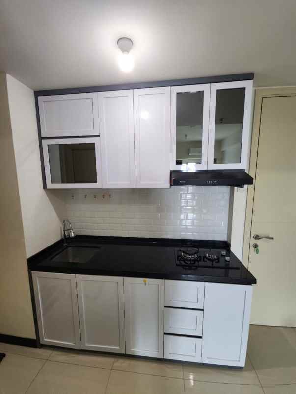 dijual apartemen laguna kejawan putih