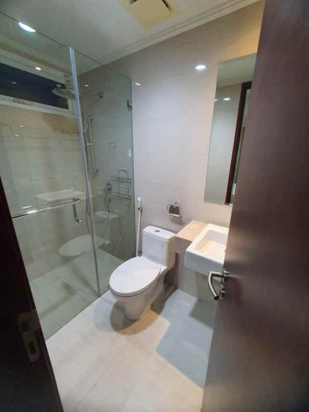 dijual apartemen taman palem lestari