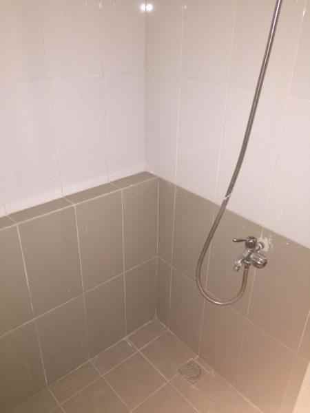 dijual cepat dan murah apartment 2br kosongan