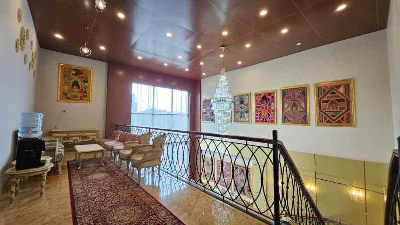 dijual cepat rumah mewah jagakarsa jaksel