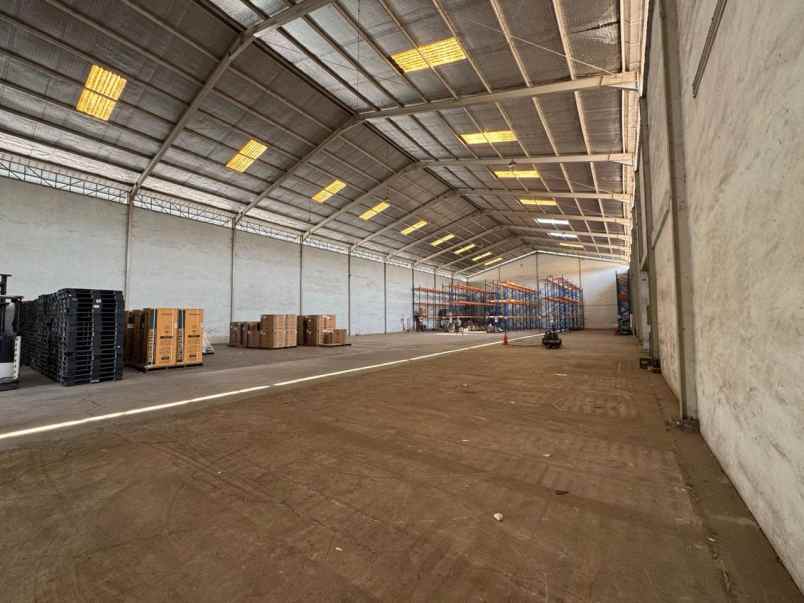 dijual gudang di semper barat cilincing jakarta utara