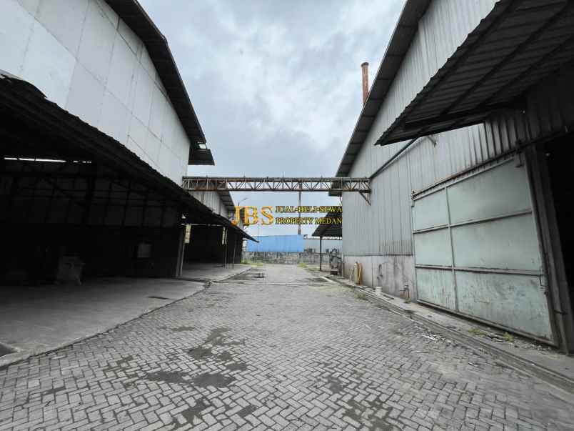 dijual gudang jumbo di daerah orde baru kompos diski