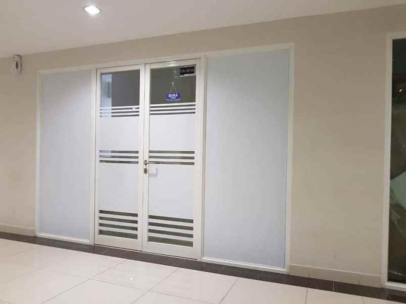 dijual kantor trillium surabaya
