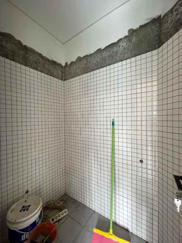 dijual kost candibinangun pakem sleman