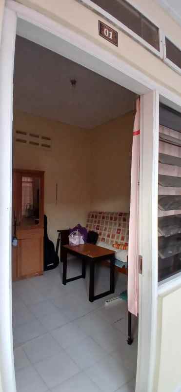 dijual kost jl sagan terban kec