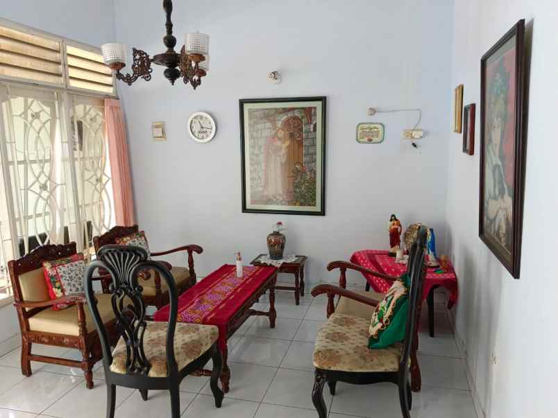 dijual kost jl sagan terban kec