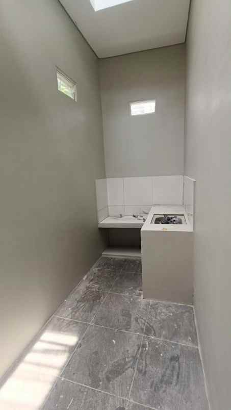 dijual kost kalisegoro