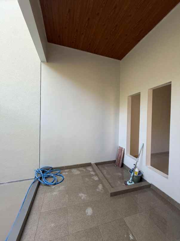 dijual kost kaliurang km 14