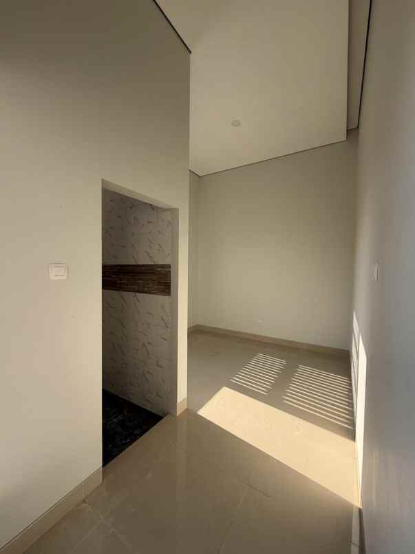 dijual kost kaliurang km 14