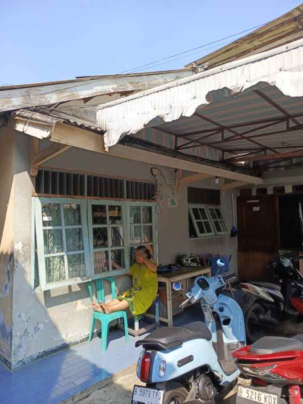 dijual kost ponndok gede