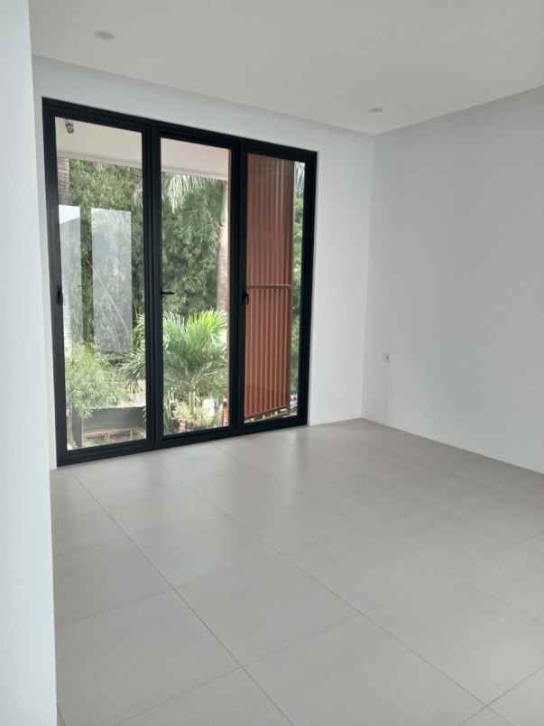 dijual perumahan mewah yang terletak di ciumbuleuit