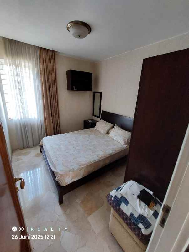 dijual ruko gudang kantor alamanda tubagus ismail