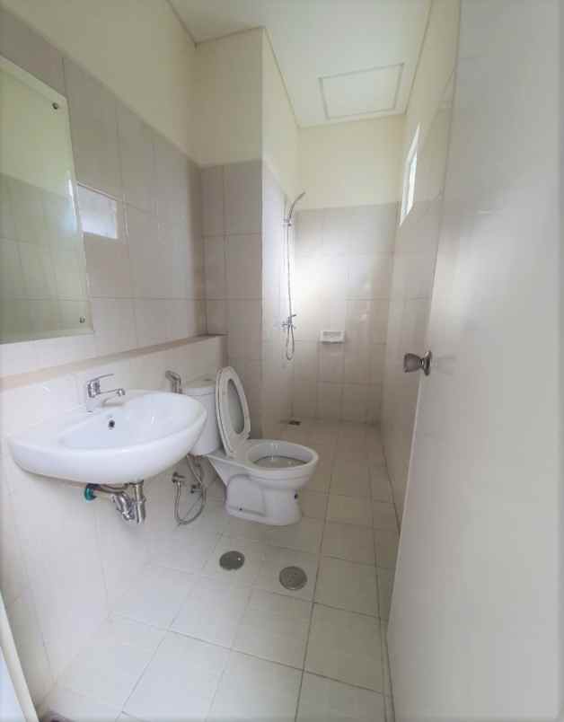 dijual ruko gudang kantor cleon park jgc jakarta