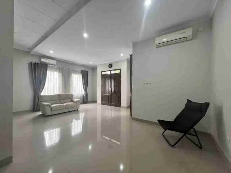 dijual ruko gudang kantor duren sawit