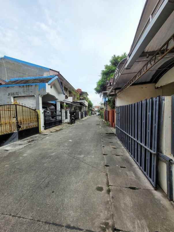 dijual ruko gudang kantor duren sawit