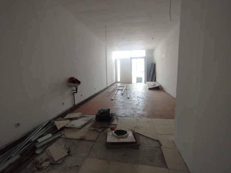 dijual ruko gudang kantor jalan kartini