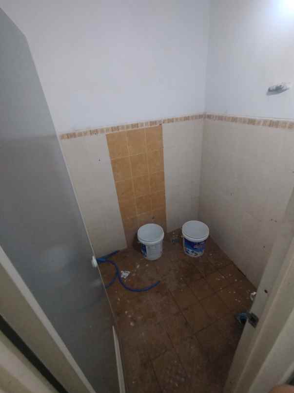 dijual ruko gudang kantor jalan kartini