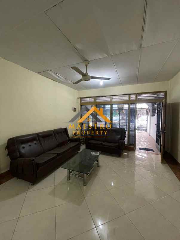 dijual ruko gudang kantor jalan laboratorium 1 depan
