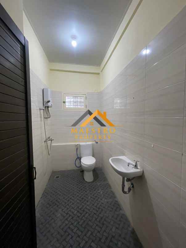 dijual ruko gudang kantor jalan laboratorium 1 depan