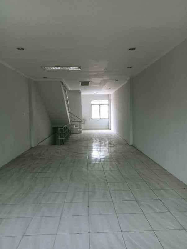 dijual ruko gudang kantor jalan pasir kaliki 215