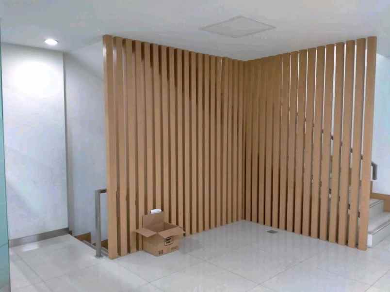 dijual ruko gudang kantor jalan raya jemursari 76