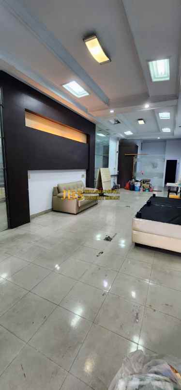 dijual ruko gudang kantor jalan sisingamangaraja