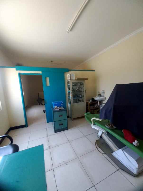 dijual ruko gudang kantor jl dr ratna raya