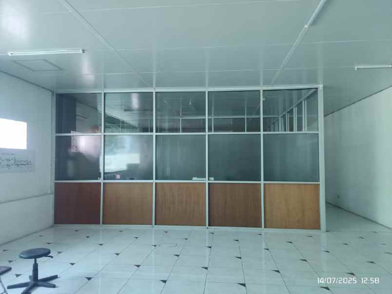 dijual ruko gudang kantor kepatihan kec menganti kab