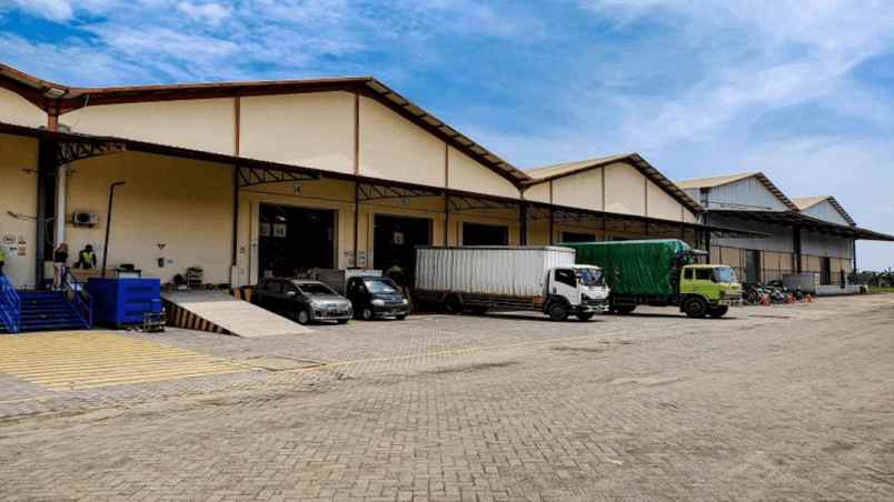 dijual ruko gudang kantor pergudangan safe n lock