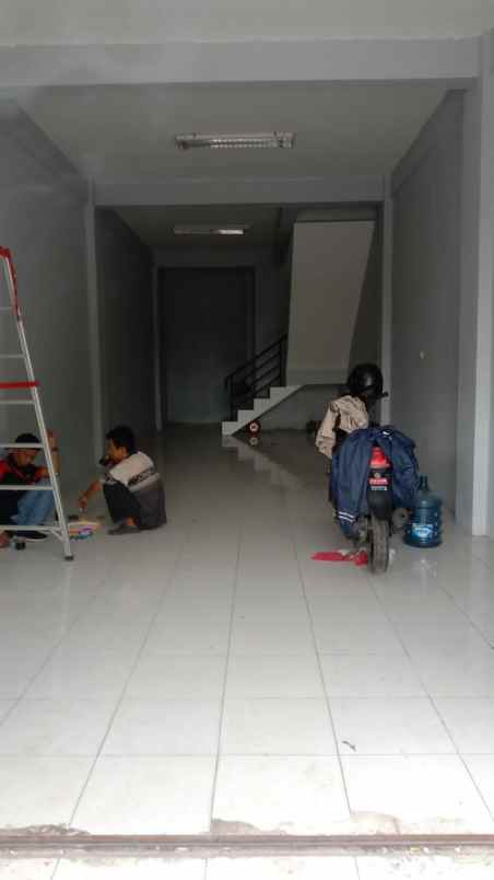 dijual ruko gudang kantor pos pengumben kelapa dua