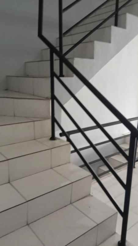 dijual ruko gudang kantor pos pengumben kelapa dua
