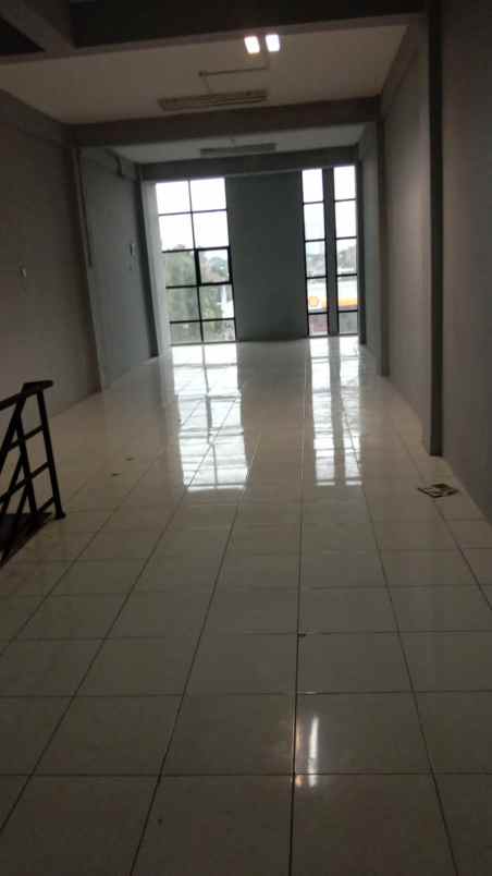 dijual ruko gudang kantor pos pengumben kelapa dua