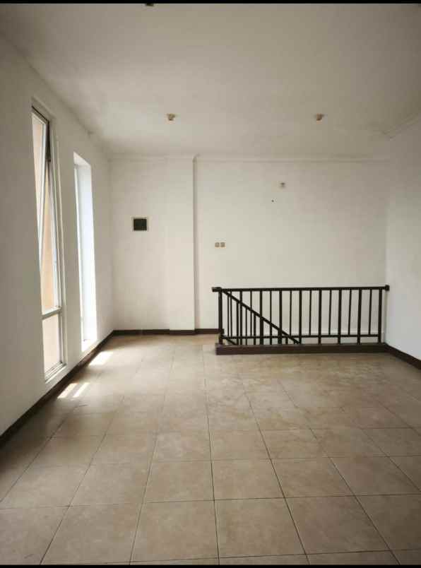 dijual ruko gudang kantor ruko heliconia kota