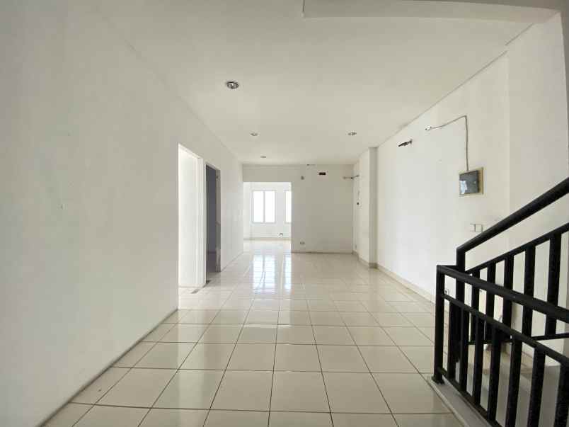 dijual ruko gudang kantor ruko the walk jgc jakarta