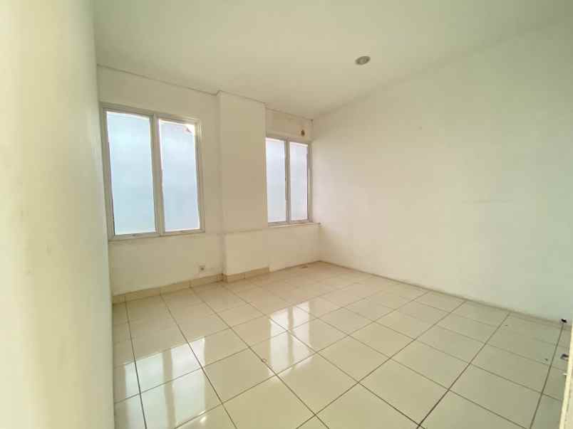 dijual ruko gudang kantor ruko the walk jgc jakarta