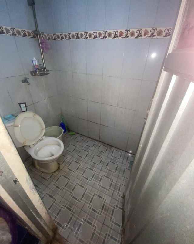 dijual rumah 4 5 km ke ugm