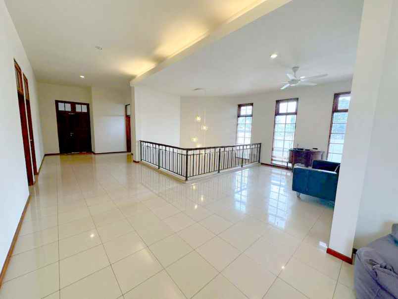 dijual rumah abdul majid