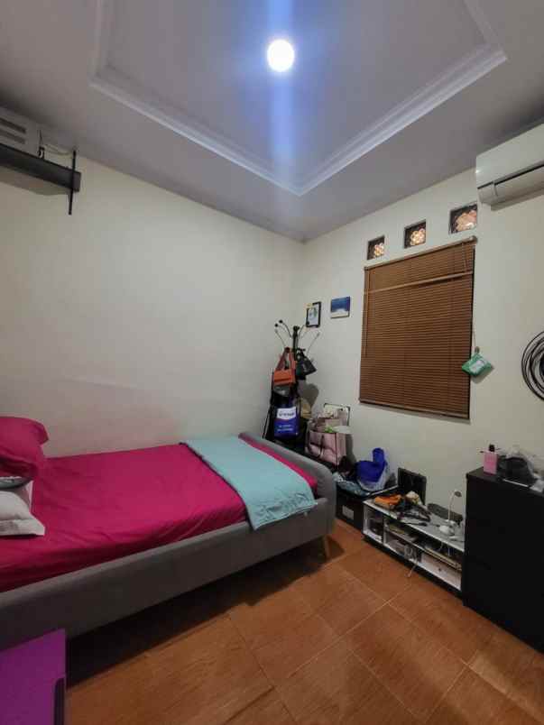 dijual rumah bagus shm banten tangerang