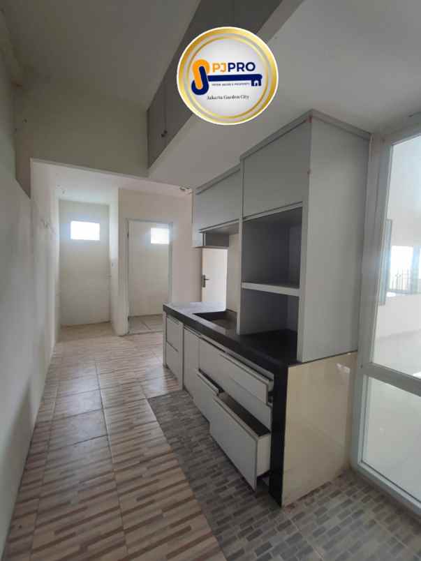 dijual rumah bagus siaphuni di grand mahkota 1