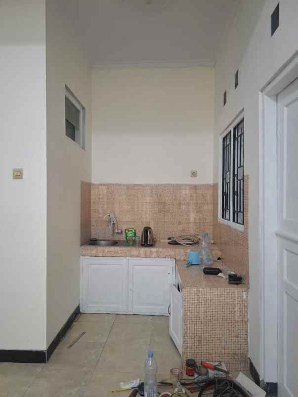 dijual rumah bakungan candi gebang