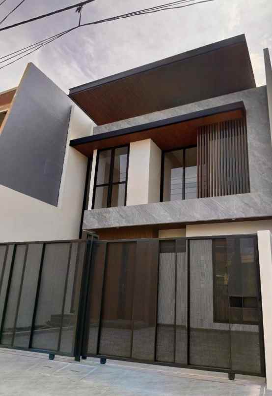 dijual rumah baru gress manyar kertoarjo surabaya