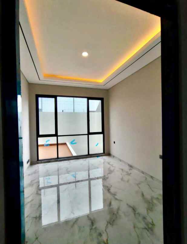 dijual rumah baru gress manyar kertoarjo surabaya