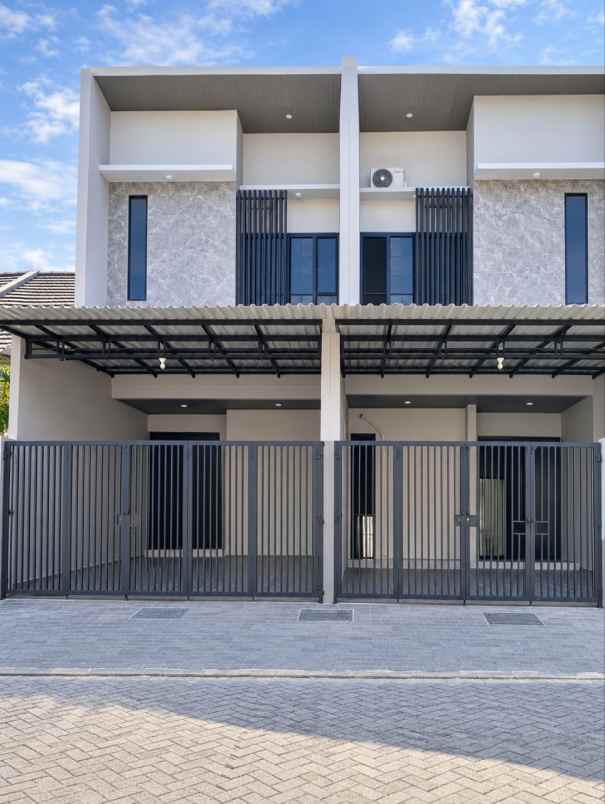 dijual rumah baru tenggilis mejoyo surabaya