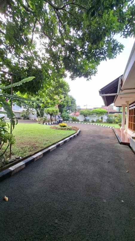 dijual rumah baung kebagusan