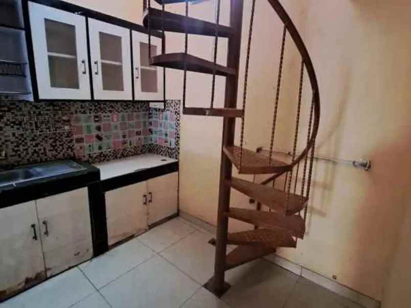 dijual rumah bintara